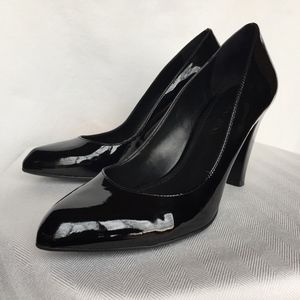 Gianni Bini "Amber" - Black Patent Pumps - Size 6M
